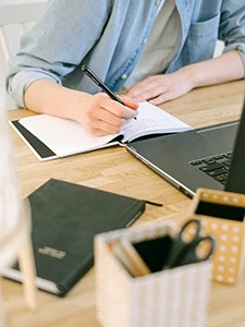 Customer Support & Feedback